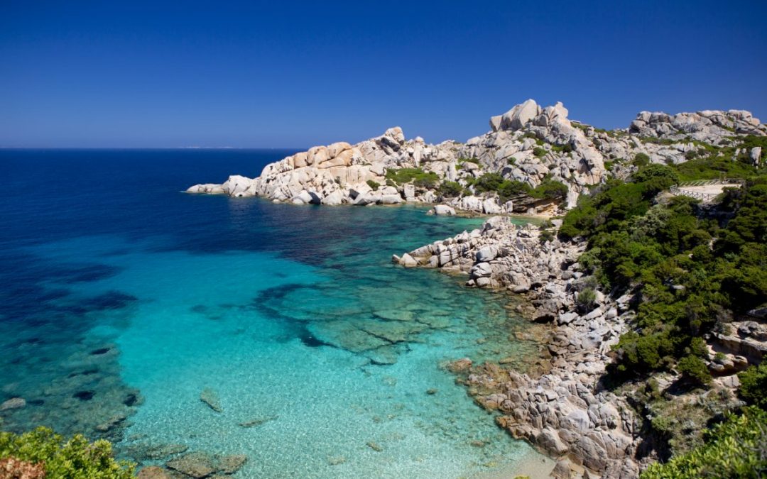 Sardegna – In Aereo Da Bari